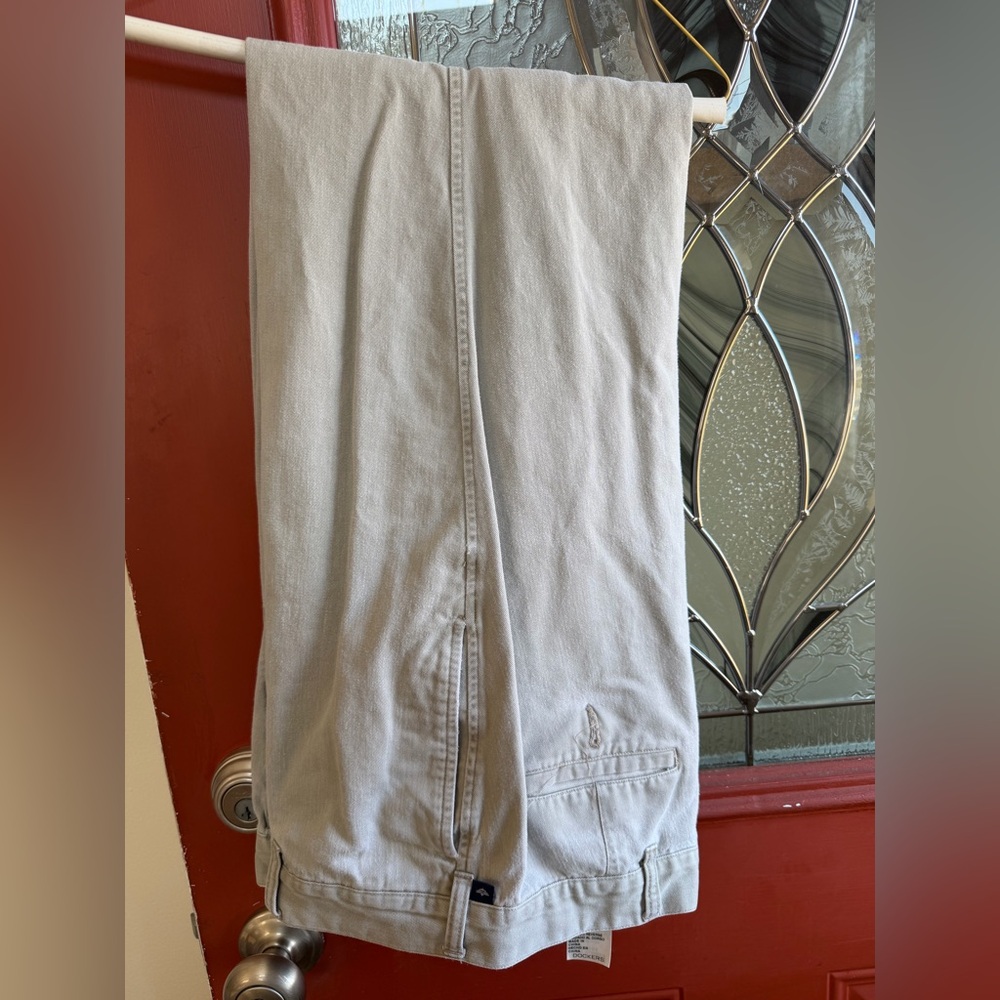 Dockers Light Gray Chino Pants